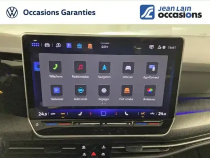 Photo 16 Volkswagen Golf Gén. VIII Ph1 R-Line 5