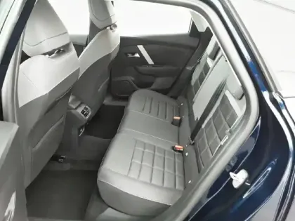 Photo 11 Citroën C4  Hybride 136 e-DCS6