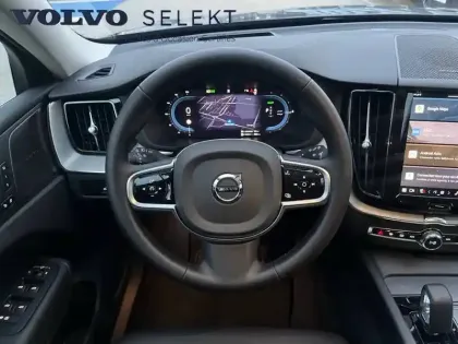 Photo 5 Volvo Xc60  T6 AWD Hybride rechargeable 253 ch+145 ch Geartronic 8