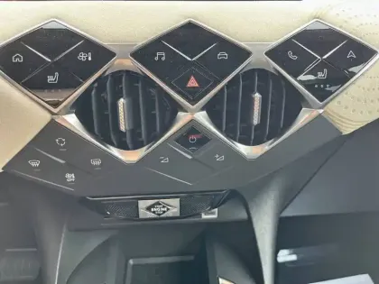 Photo 18 DS DS 3  Hybride 145 e-DCT6