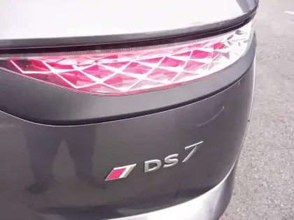 Photo 16 DS Ds 7 DS7 Crossback Hybride E-Tense 225 EAT8