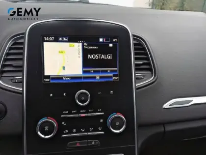 Photo 12 Renault Grand Scenic  TCe 140 FAP - 21