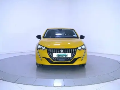 Photo 64 Peugeot 208  PureTech 100 S&S BVM6