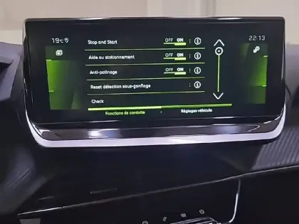 Photo 83 Peugeot 208  PureTech 100 S&S BVM6