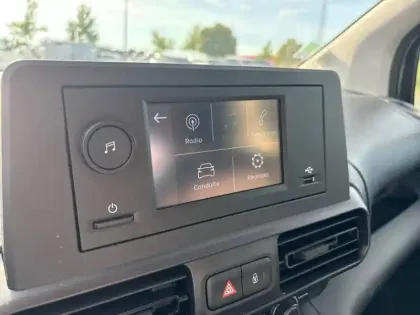 Photo 17 Citroën Berlingo e- Taille M 136 ch 100 kWh Automatique