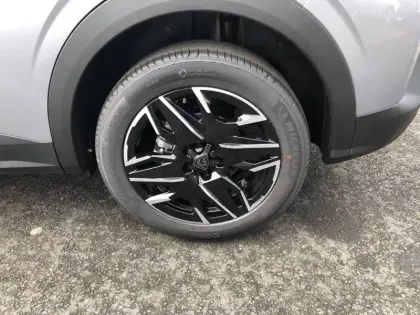 Photo 12 Peugeot 3008  Hybrid 145 e-DCS6