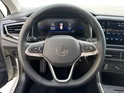 Photo 5 Volkswagen Polo  1.0 TSI 95 S&S BVM5