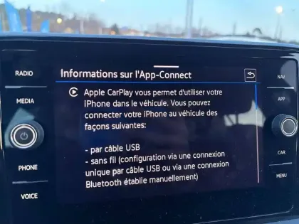 Photo 17 Volkswagen T-roc  1.0 TSI 110 Start/Stop BVM6