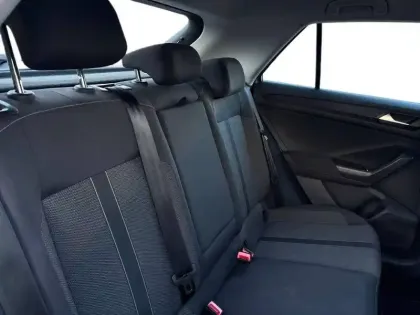 Photo 27 Volkswagen T-roc  1.0 TSI 110 Start/Stop BVM6