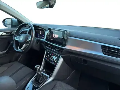 Photo 26 Volkswagen T-roc  1.0 TSI 110 Start/Stop BVM6