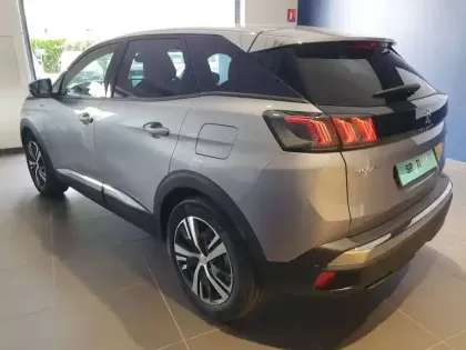 Photo 6 Peugeot 3008  Hybrid 225 e-EAT8