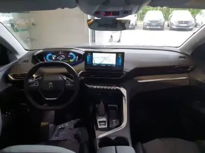Photo 7 Peugeot 3008  Hybrid 225 e-EAT8