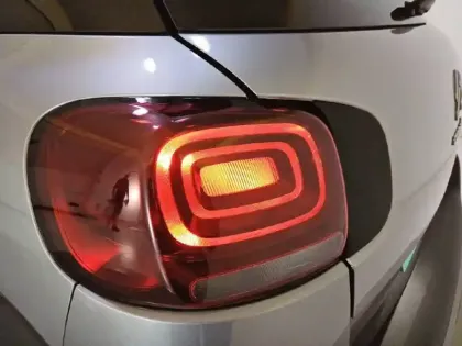 Photo 16 Citroën C3 Aircross  BlueHDi 110 S&S BVM6