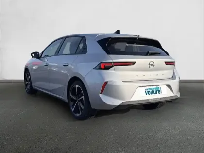 Photo 6 Opel Astra  1.2 Turbo 110 ch BVM6