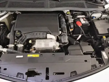 Photo 37 Opel Astra  1.2 Turbo 110 ch BVM6