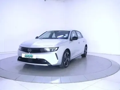 Photo 24 Opel Astra  1.2 Turbo 110 ch BVM6