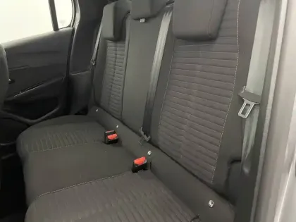 Photo 14 Peugeot 208  Electrique 50 kWh 136ch