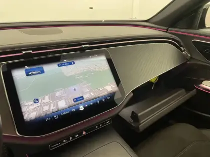 Photo 57 Mercedes Classe E  300 e Hybrid EQ 9G-Tronic