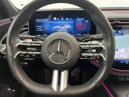 Photo 22 Mercedes Classe E  300 e Hybrid EQ 9G-Tronic