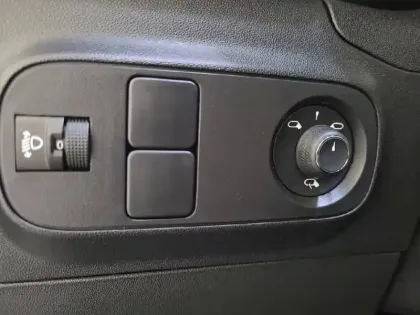 Photo 48 Citroën C3 Gén. III Ph2 C-Series 5