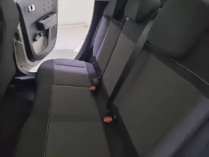 Photo 31 Citroën C3 Gén. III Ph2 C-Series 5