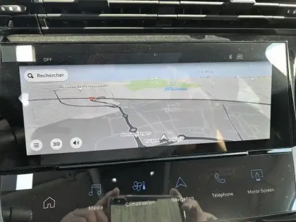 Photo 17 Peugeot 308  Hybrid 136 e-DCS6