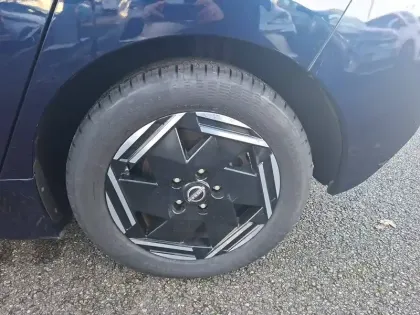 Photo 18 Nissan Leaf  Electrique 40kWh