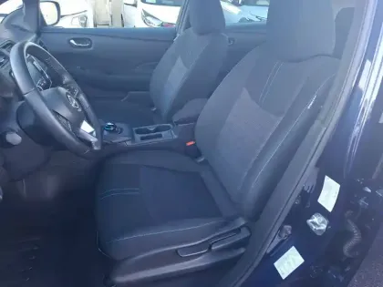 Photo 8 Nissan Leaf  Electrique 40kWh