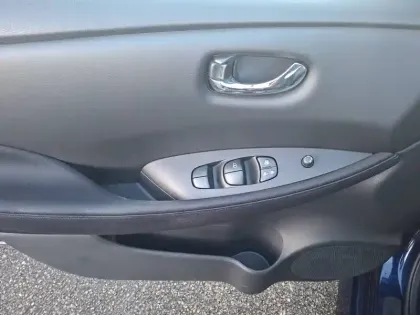 Photo 28 Nissan Leaf  Electrique 40kWh