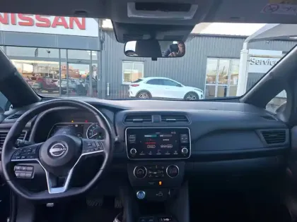 Photo 9 Nissan Leaf  Electrique 40kWh