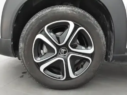 Photo 12 Citroën C3 Aircross  PureTech 110 S&S BVM6