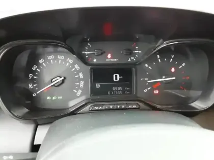 Photo 9 Citroën C3 Aircross  PureTech 110 S&S BVM6