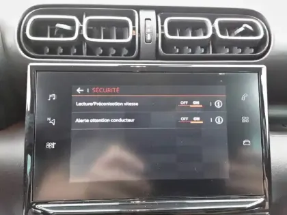 Photo 28 Citroën C3 Aircross  PureTech 110 S&S BVM6