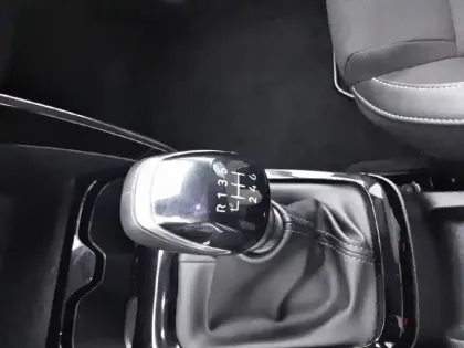 Photo 13 Citroën C3  Turbo 100 ch BVM6