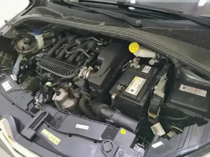 Photo 14 Citroën C3  PureTech 82 S&S BVM5