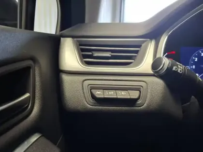 Photo 29 Renault Captur  TCe 130 EDC FAP