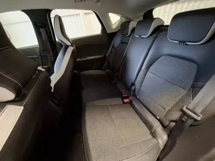 Photo 18 Renault Captur  TCe 130 EDC FAP