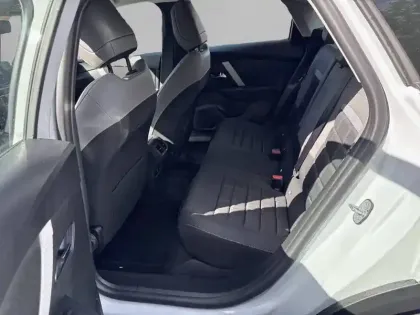 Photo 11 Citroën C4 e- 156 ch autonomie étendue