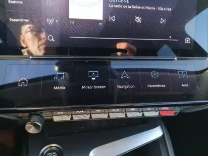 Photo 16 Peugeot 308  PureTech 130ch S&S EAT8