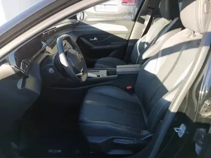 Photo 29 Peugeot 308  PureTech 130ch S&S EAT8