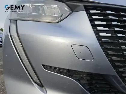 Photo 14 Peugeot 208  PureTech 100 S&S BVM6