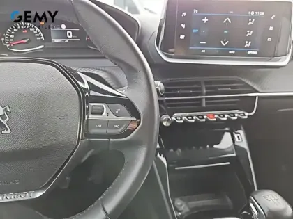 Photo 22 Peugeot 208  PureTech 100 S&S BVM6