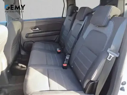 Photo 9 Dacia Jogger  Hybrid 140 7 places