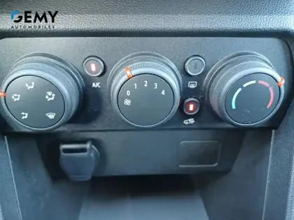 Photo 15 Dacia Jogger  Hybrid 140 7 places