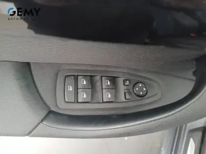 Photo 11 BMW X1  sDrive 18d 150 ch BVA8