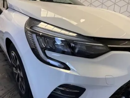 Photo 53 Renault Clio Gén. V (BJA) Ph2 Techno 5