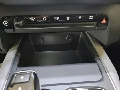 Photo 24 Citroën C5 aircross  Hybride Rechargeable 225 S&S e-EAT8