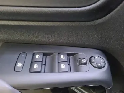 Photo 30 Citroën C5 aircross  Hybride Rechargeable 225 S&S e-EAT8