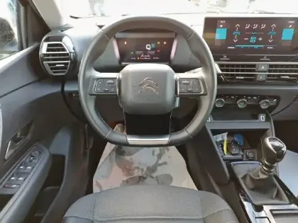 Photo 34 Citroën C4 Gén. III Ph1 Shine 5