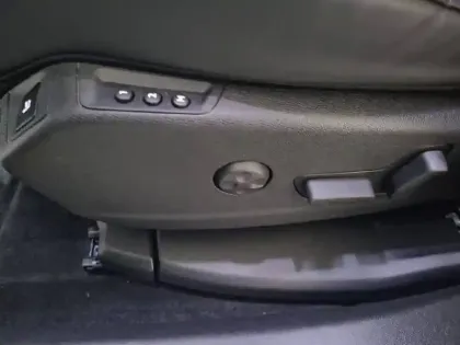 Photo 57 DS DS 7 DS7 Crossback PureTech 180 EAT8